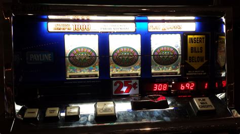 slot machine odds vegas